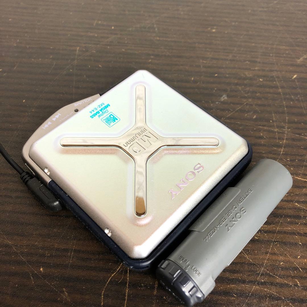 SONY MDウォークマン MEGABASS MZ-E44