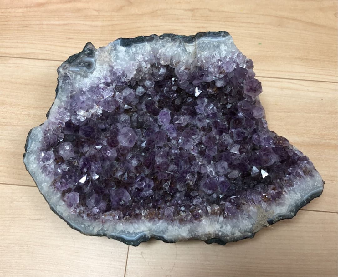 アメジストクラスター 特大サイズ 約3.8kg！