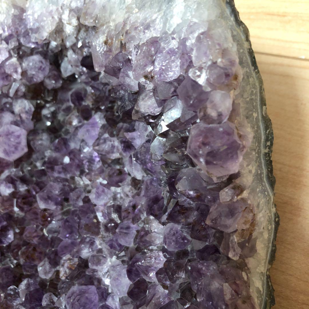 アメジストクラスター 特大サイズ 約3.8kg！