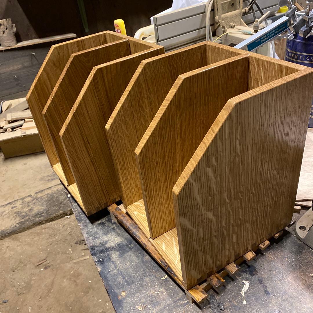 木製ブックスタンドとティッシュボックス ホワイトオーク無垢　オーダー品2点