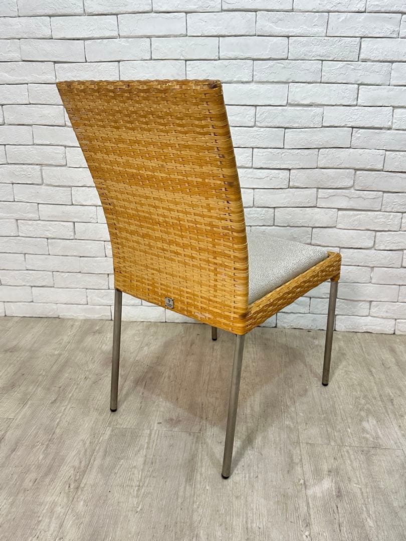 ③【東京23区配送無料】高級家具　アンティークラタン　椅子　チェア　ダイニング