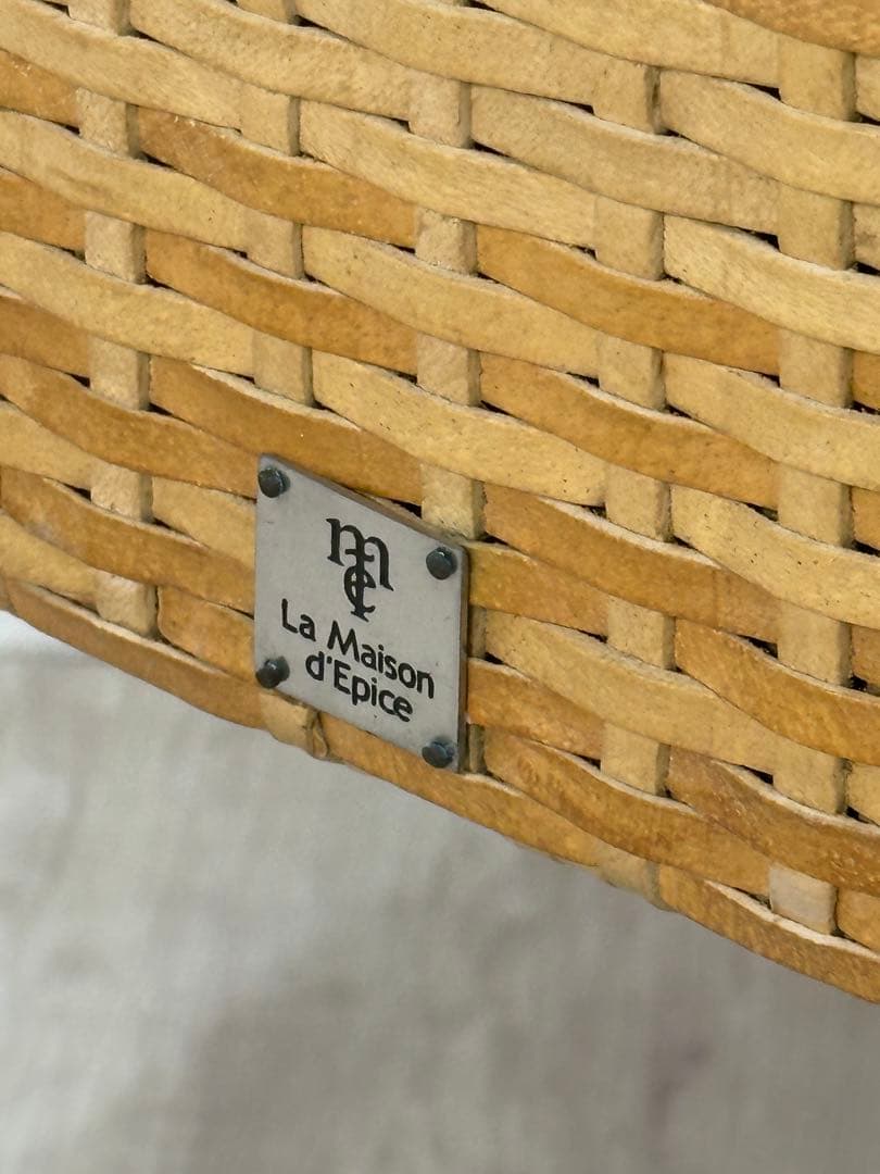 ③【東京23区配送無料】高級家具　アンティークラタン　椅子　チェア　ダイニング