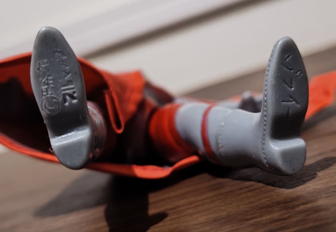 ゾフィー　ブルマァク ミドルサイズソフビ ブラザーズマント付き