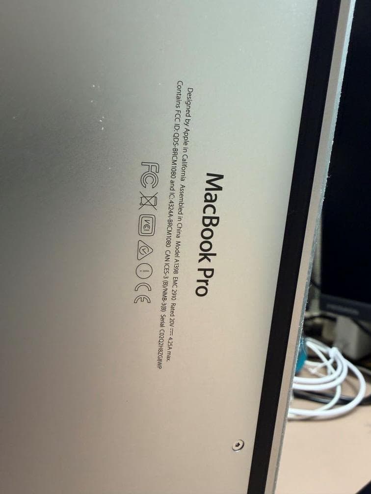 Mac Book Pro 15インチ