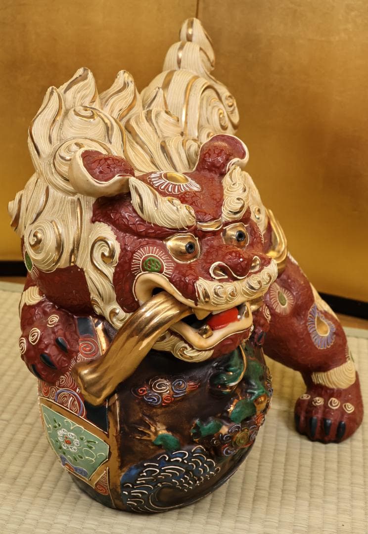 九谷焼　八幡釜　須栄義　獅子　龍玉　置物　床飾　縁起物　高さ35㎝　BK045