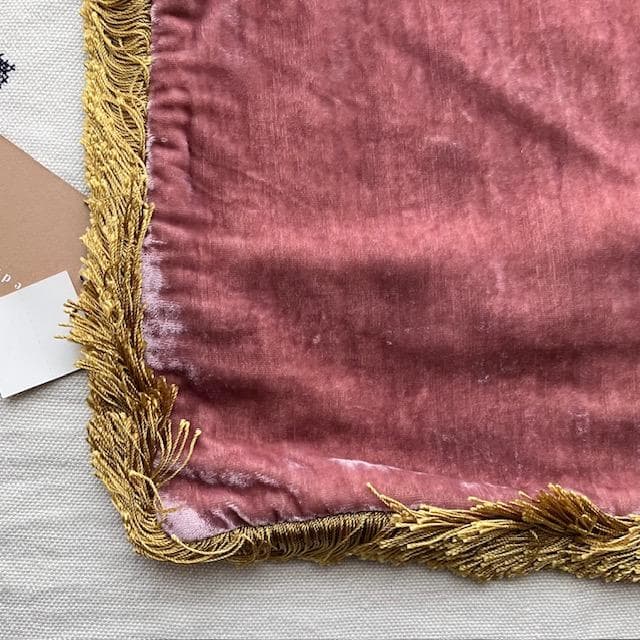 完売色◆新品アンケドレッチェルシルクベルベットカバー アスティエ・ド・ヴィラット