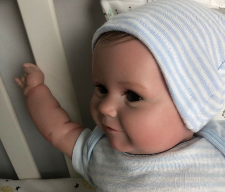 リボーンドール　赤ちゃん人形