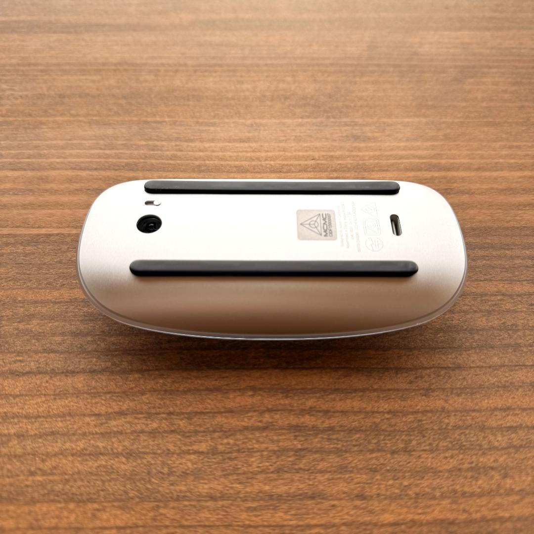 【超美品】Magic Mouse (USB-C) - ホワイト A3204