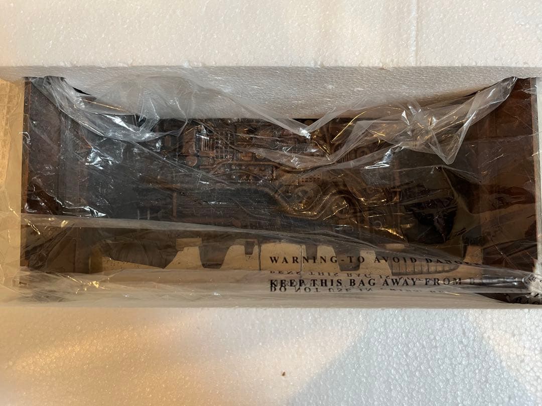 ネカ　Predator プレデター2 トロフィーウォール　ジオラマ　限定版