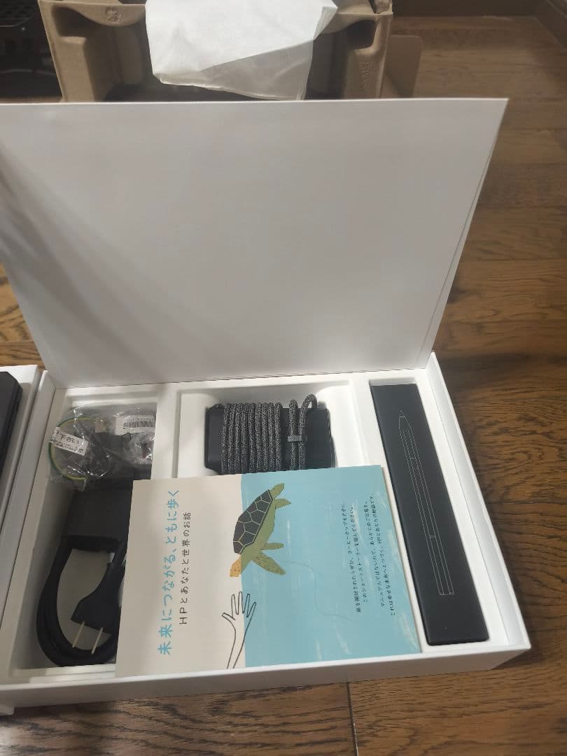 HP Spectre x360 14eu0007TU マルチハブ SD1TB付