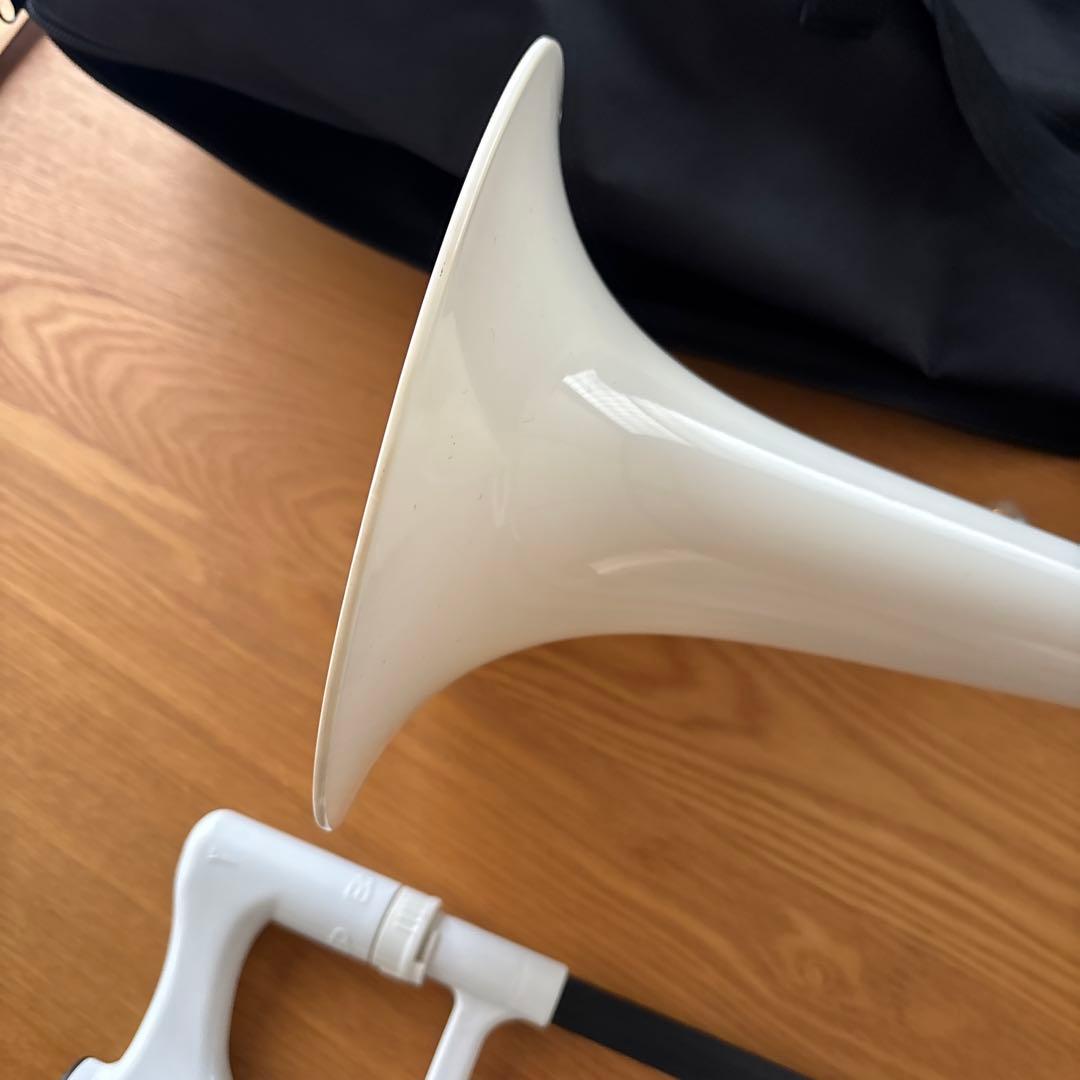 Jiggs pBone ピーボーン ホワイトトロンボーン プラスチック