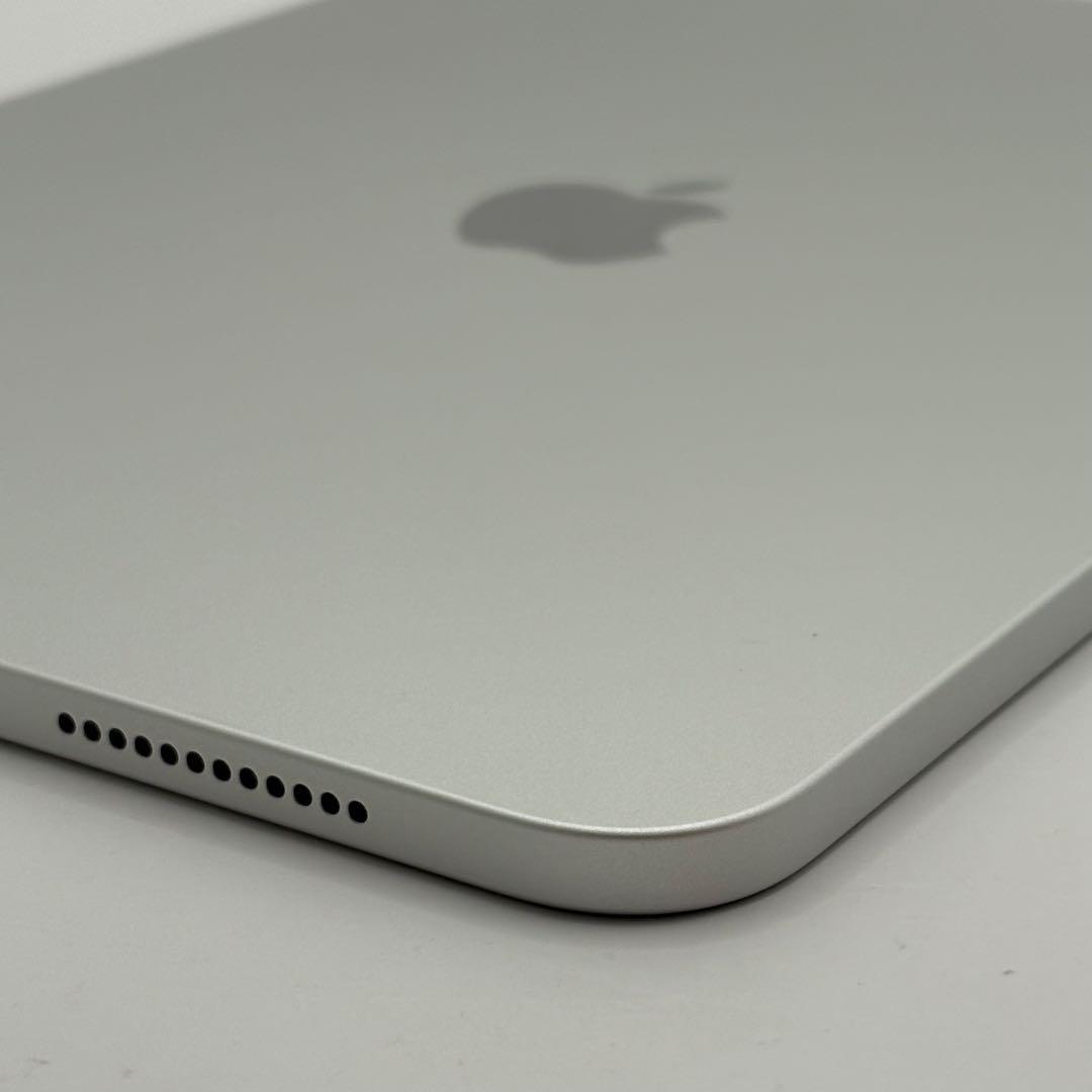 美品☆iPad 第11世代 Wi-Fi 128GB シルバー MD3Y4J/A