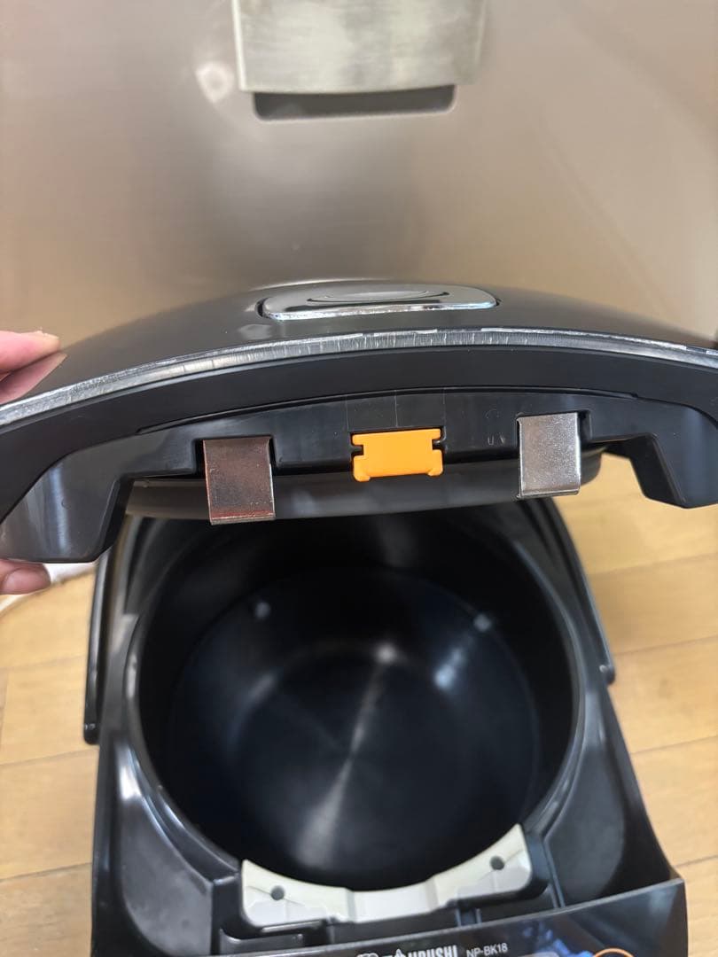 象印 炊飯器 圧力IH炊飯ジャ極め炊き NP-BK18-2020年製(訳あり)