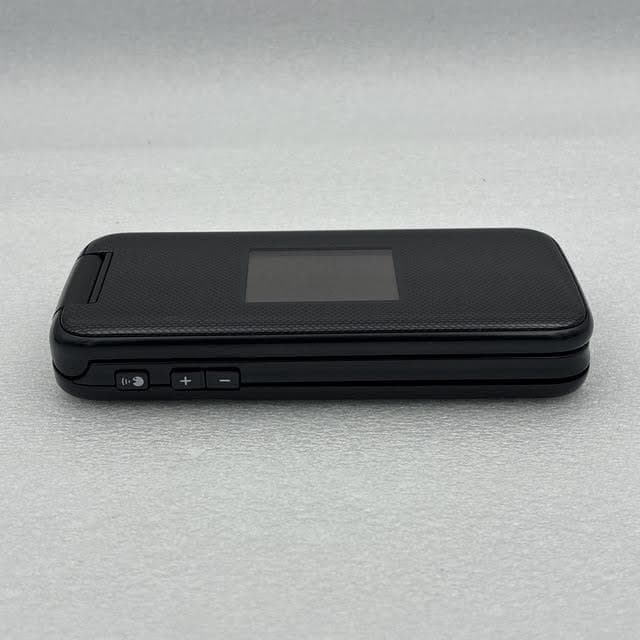 未使用級✨docomo らくらくホン F-41F 8GB ブラック SIMフリー