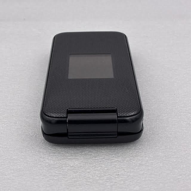 未使用級✨docomo らくらくホン F-41F 8GB ブラック SIMフリー