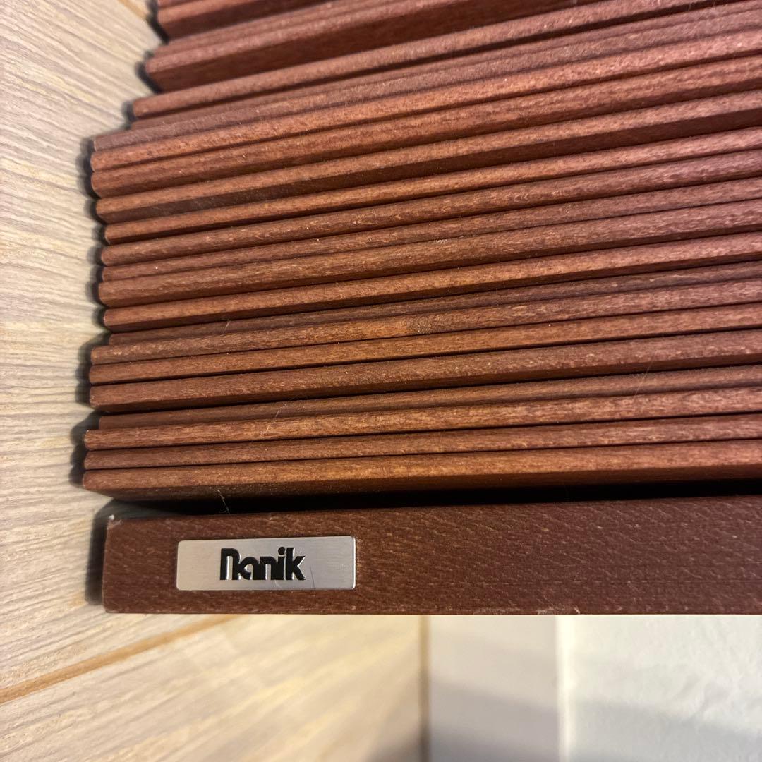美品 nanik ウッドブラインド　マホガニー色　木製