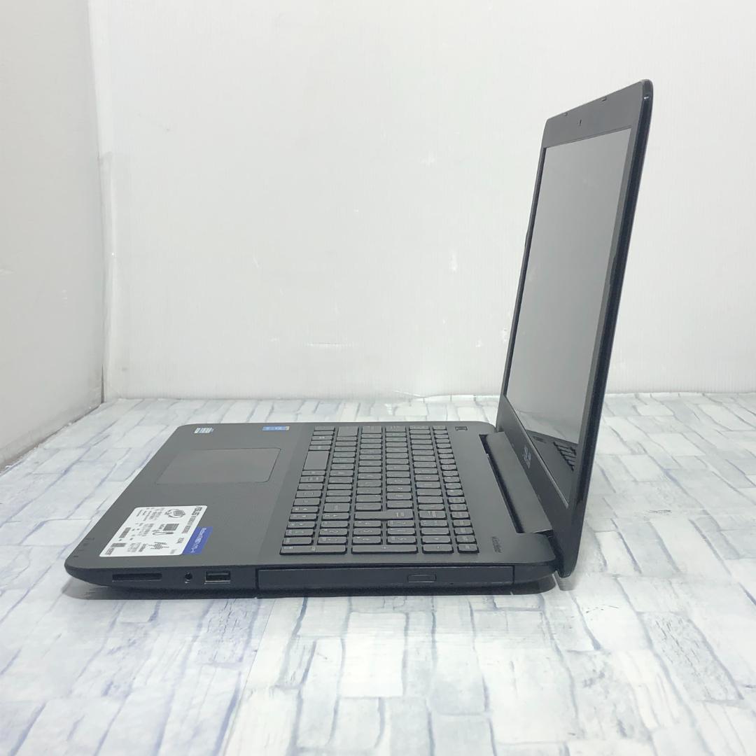 ASUS ノートパソコン本体 Core i7-5500U/500GB/8GB搭載