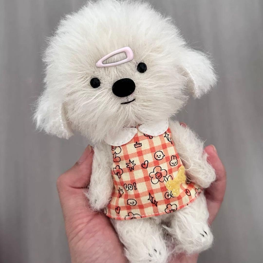 ヘアピンが似合うワンワン 犬 アーティストベア ぬいぐるみ 海外作家様