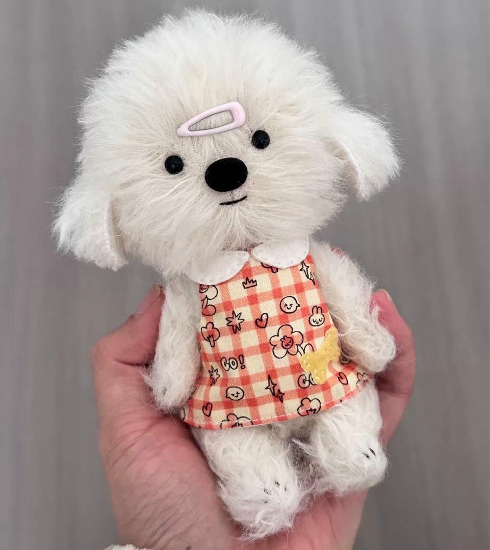 ヘアピンが似合うワンワン 犬 アーティストベア ぬいぐるみ 海外作家様