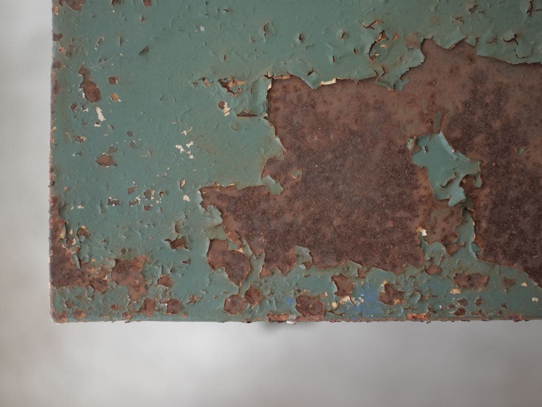 収納棚　鉄　サビ　棚　店舗什器　台　古家具　古道具　アンティーク　昭和レトロ