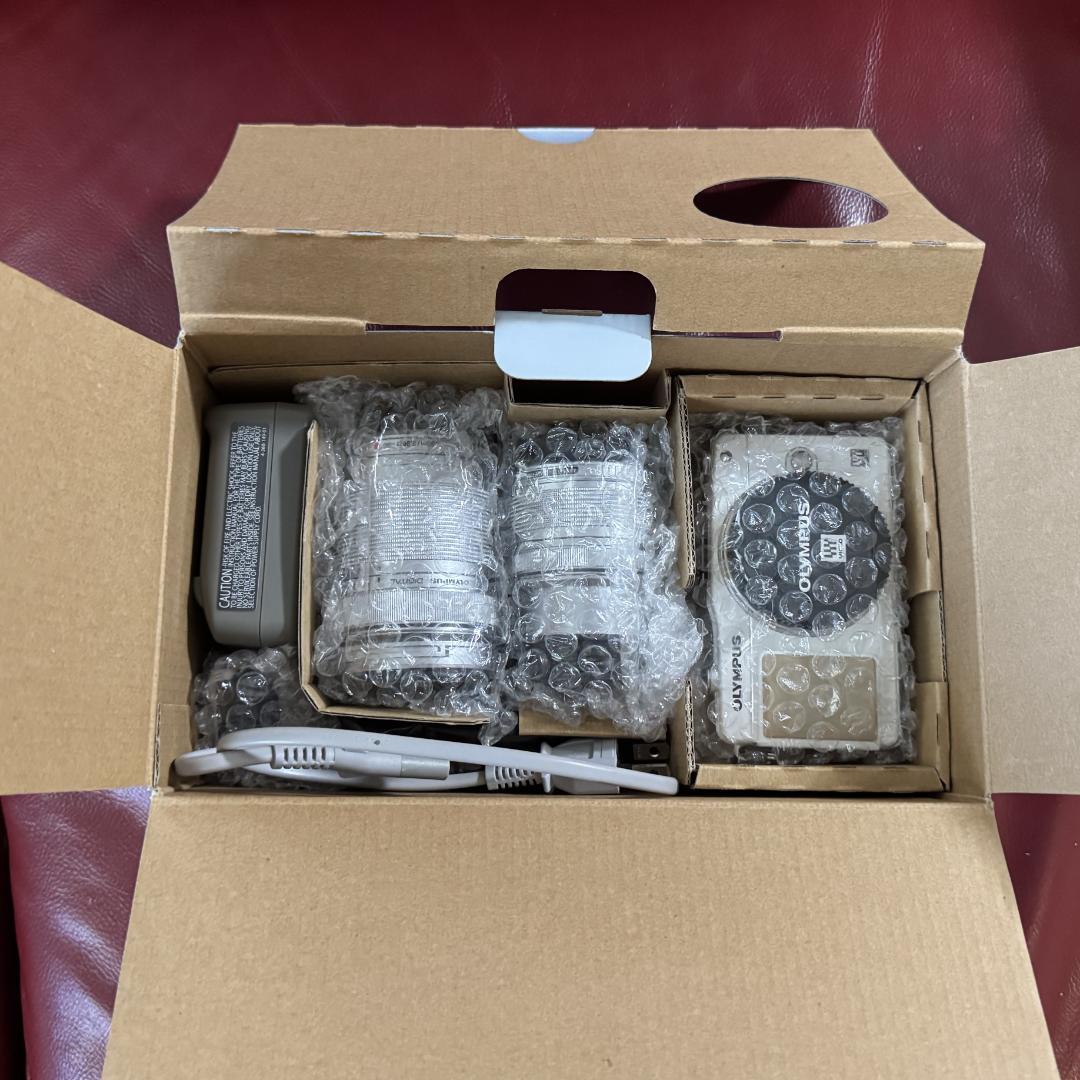 OLYMPUS PEN mini E-PM2 ダブルズームキット 一眼レフ