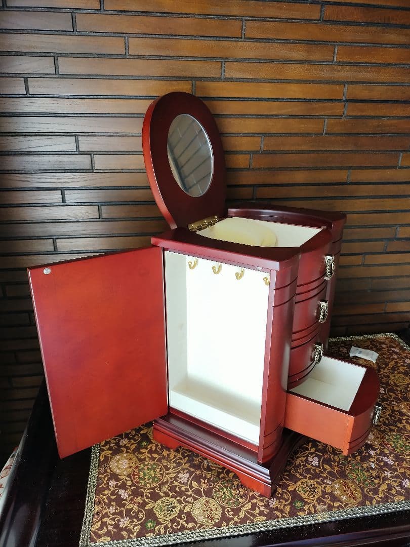 木製ジュエリーボックス　鏡とオルゴール付