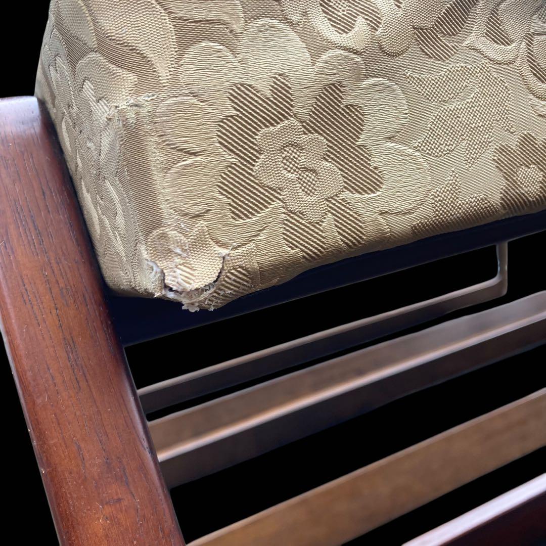 送料無料　寺院　葬祭会館　長椅子　　3人掛け 4脚セット　花柄　法事　お寺　椅子