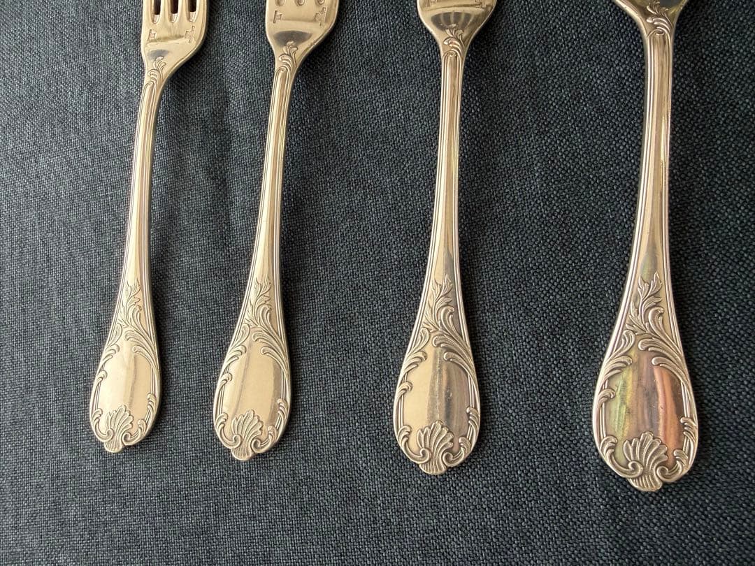 クリストフル マルリー テーブルフォーク 4本セット パリ蚤の市購入（刻印あり）