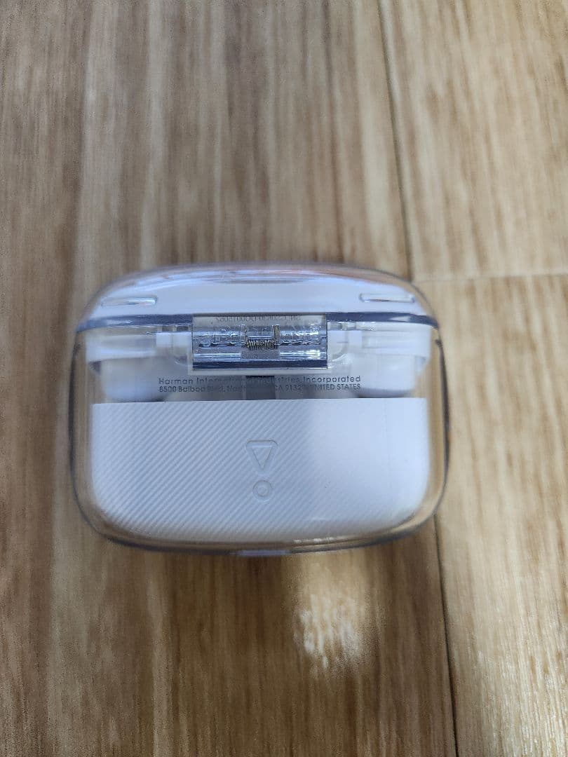 JBL ワイヤレスイヤホン クリアケース付き