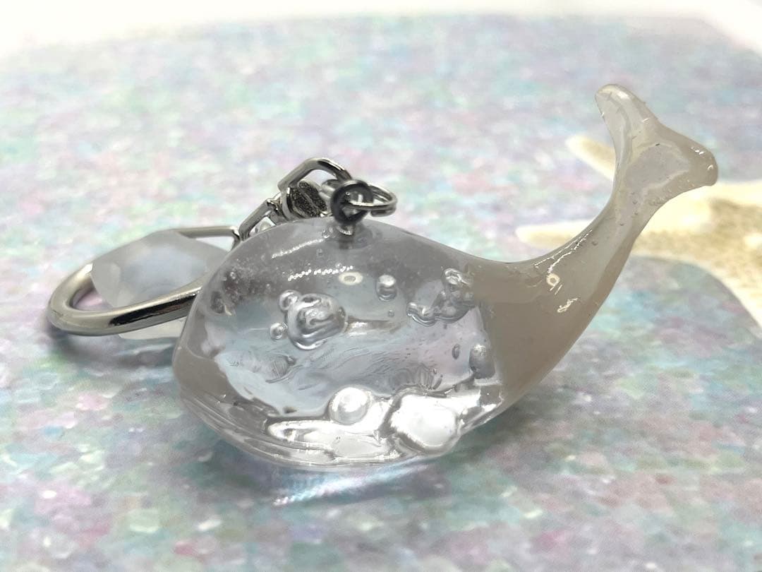 クジラ　レジン　バブル　バックチャーム　キーホルダー