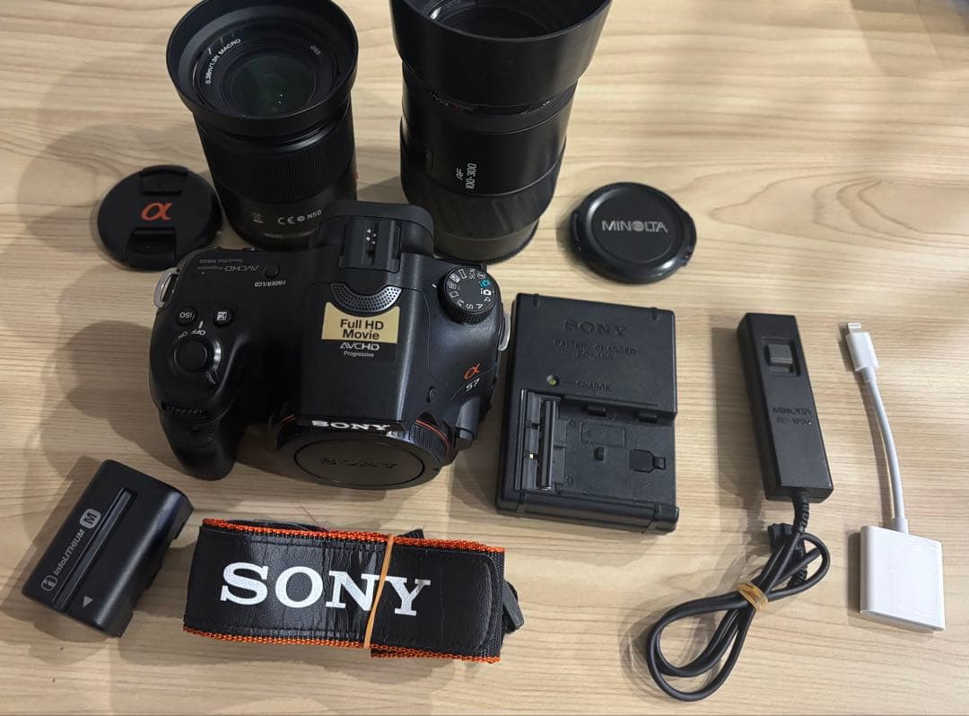 ★iPhone転送＆手振れ補正★SONY ソニー α57 300mmダブル