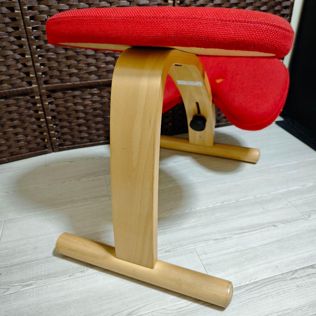 Rybo バランスイージー サカモトハウス 姿勢矯正チェア 学習椅子 レッド