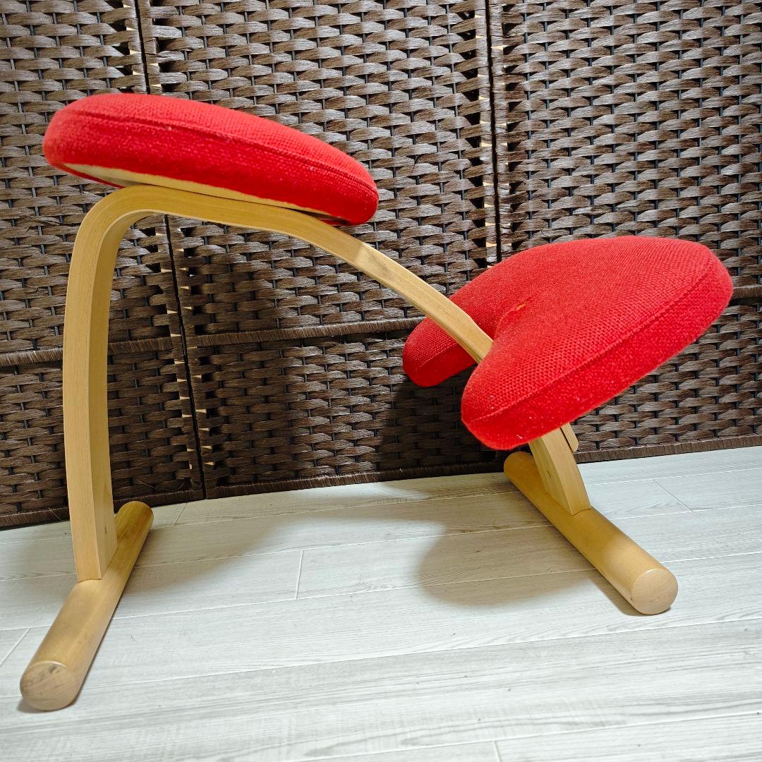 Rybo バランスイージー サカモトハウス 姿勢矯正チェア 学習椅子 レッド