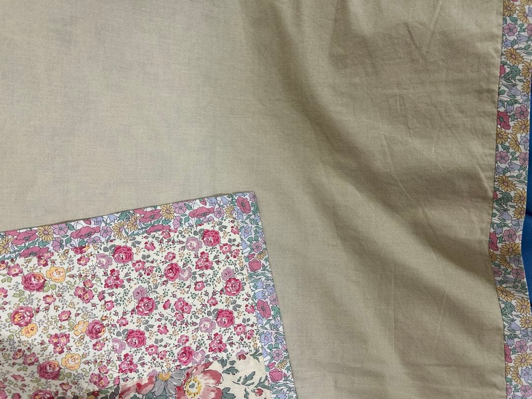 花柄パッチワーク布製 リバティー柄