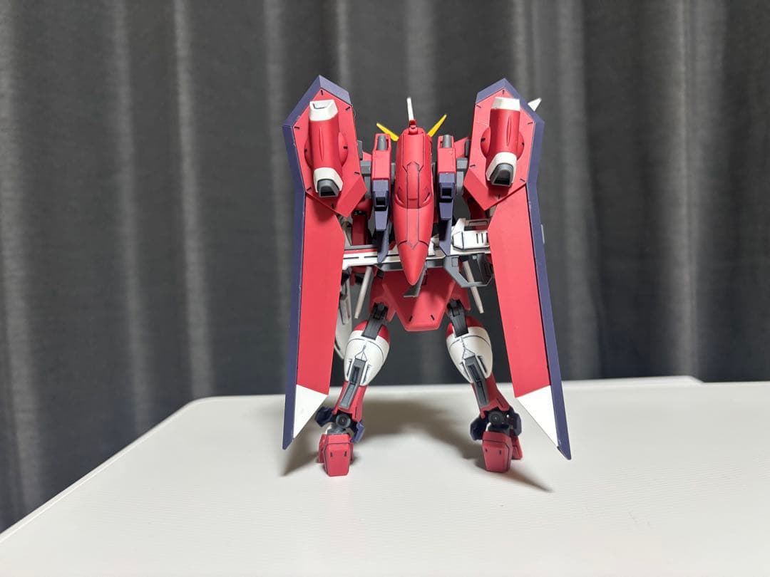 ガンプラSEED freedom 塗装済み完成品5機、未組み立てキット4つセット