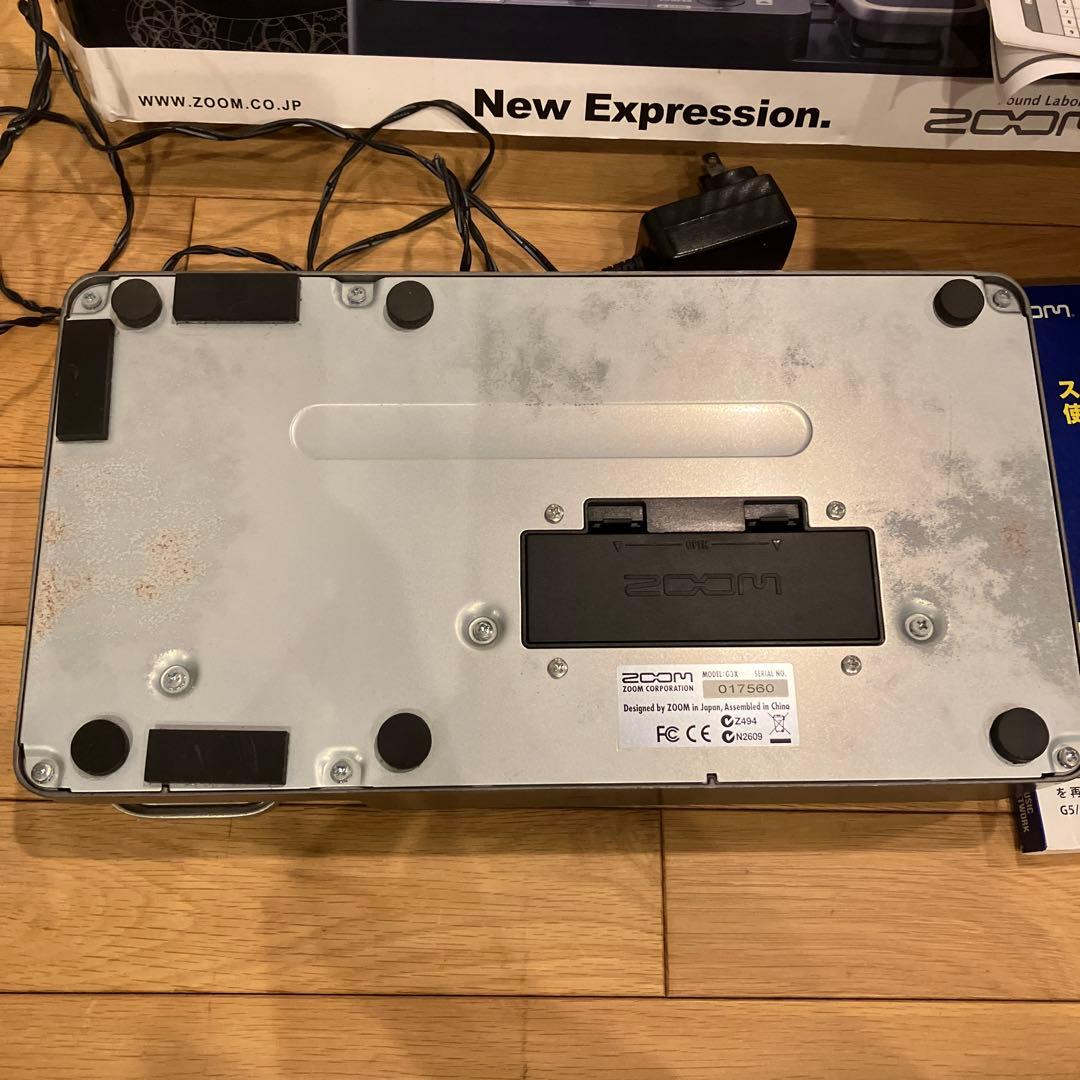 ZOOM G3X ギターエフェクター　おまけに本付き