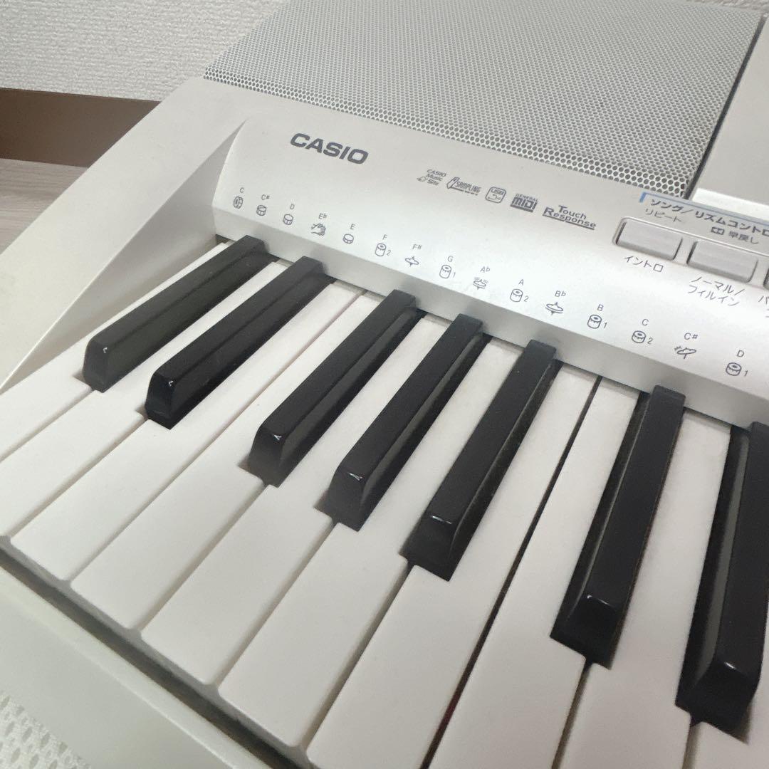 CASIO LK208 ✨光ナビゲーション✨電子ピアノ 61鍵