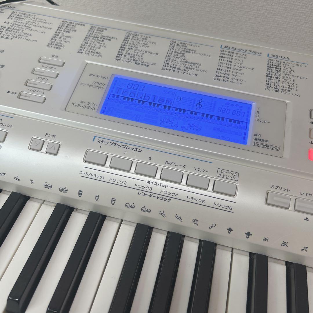 CASIO LK208 ✨光ナビゲーション✨電子ピアノ 61鍵