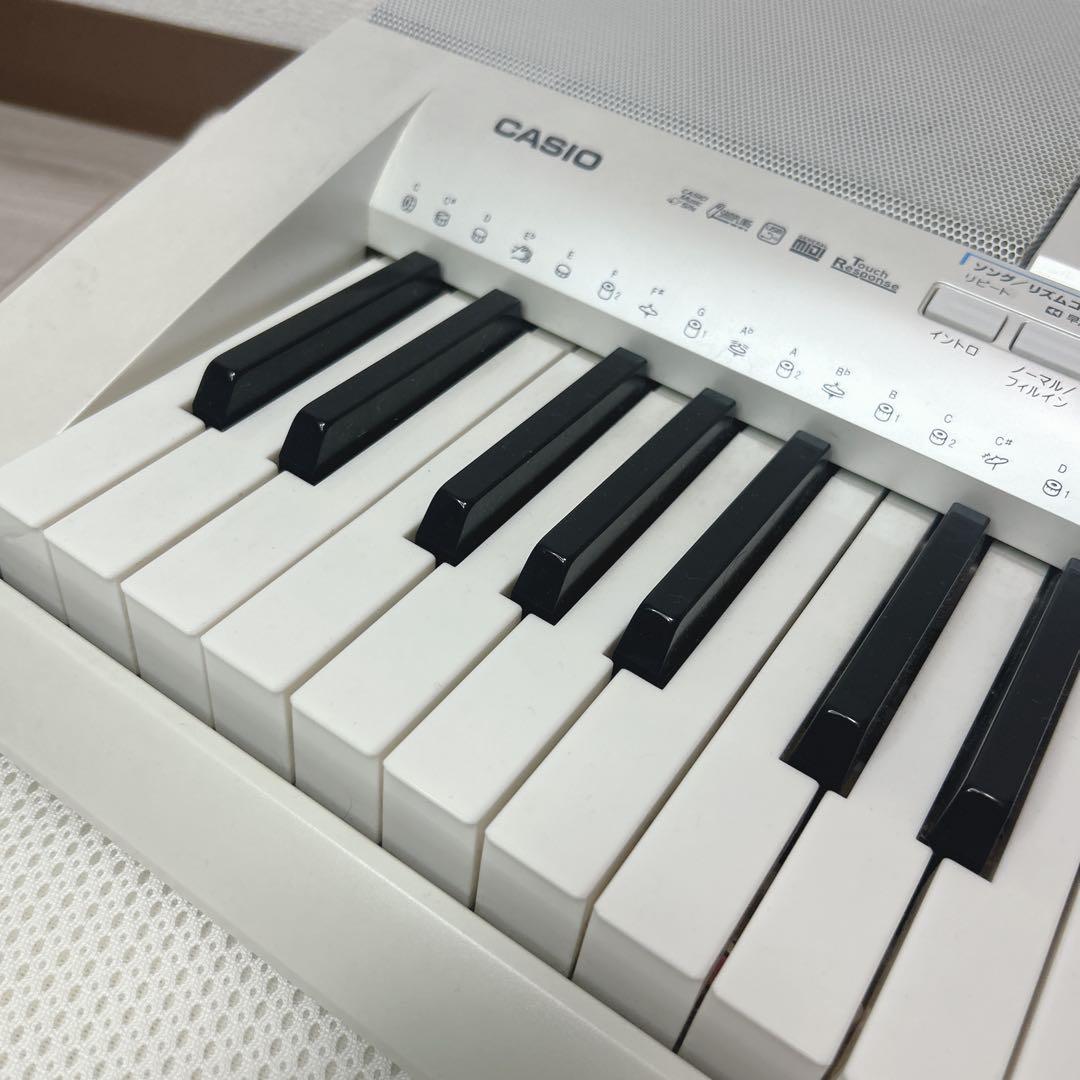 CASIO LK208 ✨光ナビゲーション✨電子ピアノ 61鍵