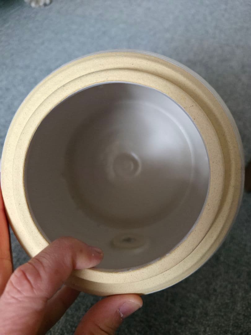 ウサギの形 陶器製置物　焼酎サーバー