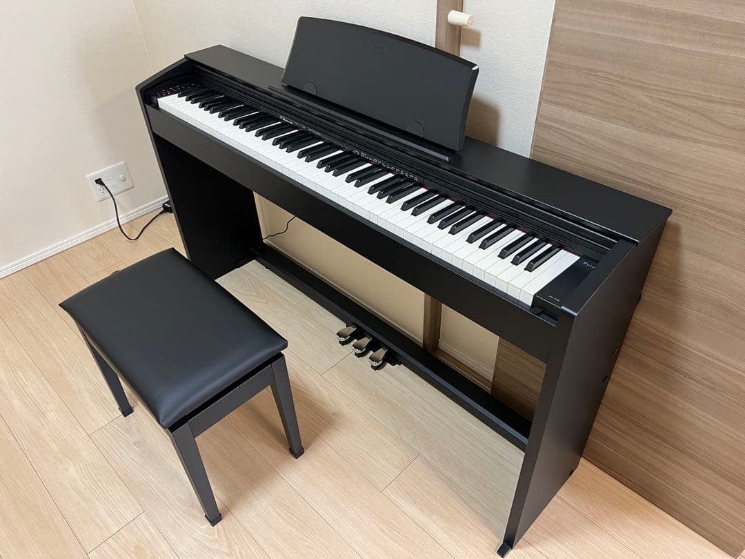 ［神奈川県引き取り限定 ］CASIO PX-770 電子ピアノ黒 椅子付き