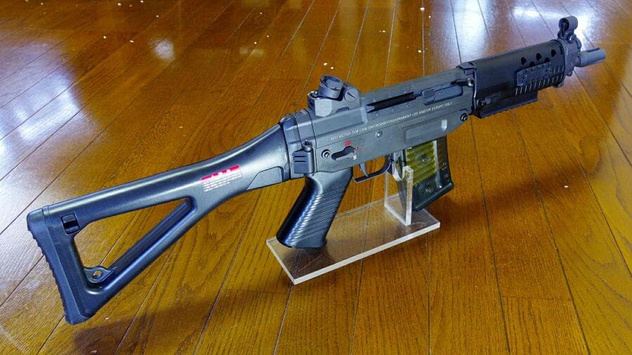 東京マルイ SIG552 シールズ 220連射マガジン、ローマウントベース付き