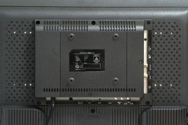 「裏番組」の録画が可能24V型ハイビジョン3波(地デジ/BS/CS)液晶テレビ