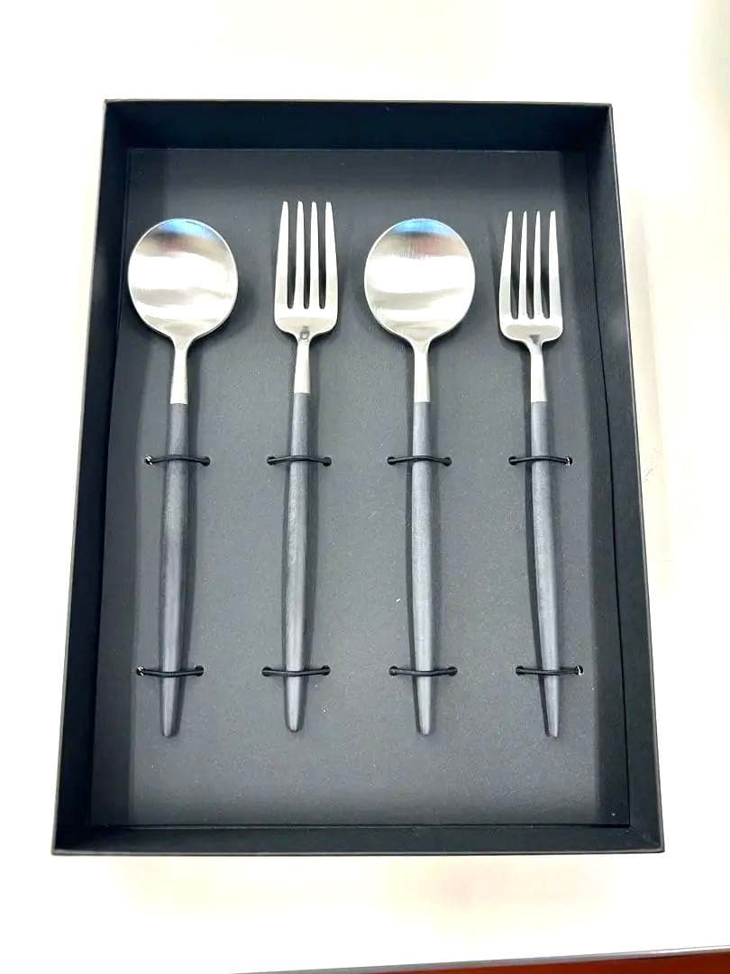 Cutipol カトラリーセット　新品　スプーン・ホーク