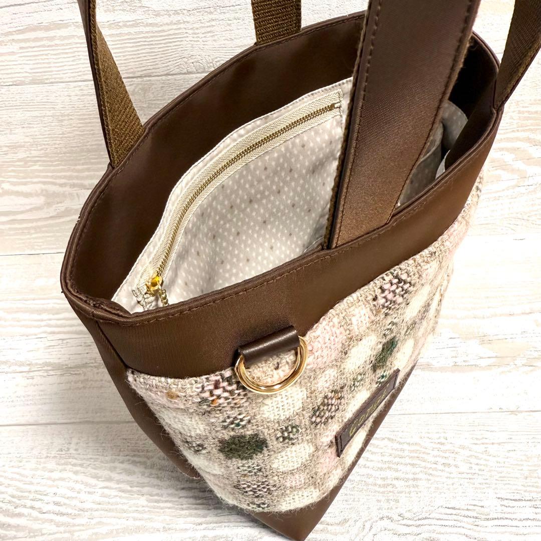 コーギー犬刺繍♡秋冬トートバッグ