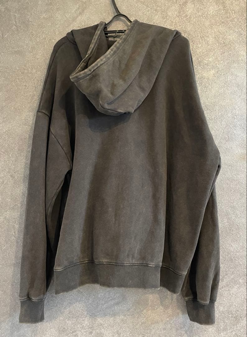 TREASURE PULSE ON ジップアップフーディー ブラック Mサイズ