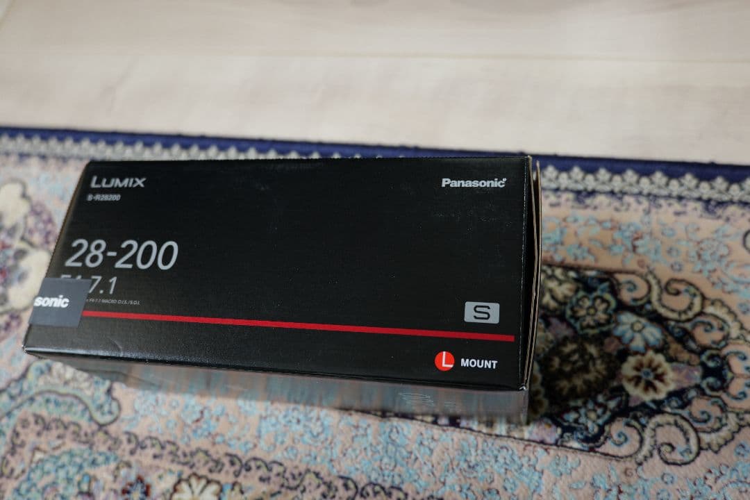 Panasonic LUMIX 28-200mm F7.1 ズームレンズ　超美品