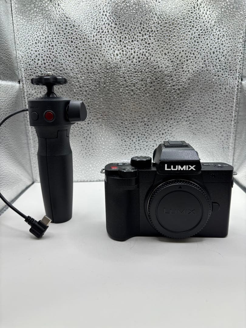 シャッター回数67回　LUMIX G100D ほぼ新品