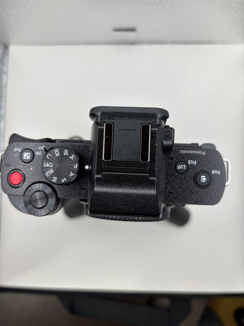 シャッター回数67回　LUMIX G100D ほぼ新品