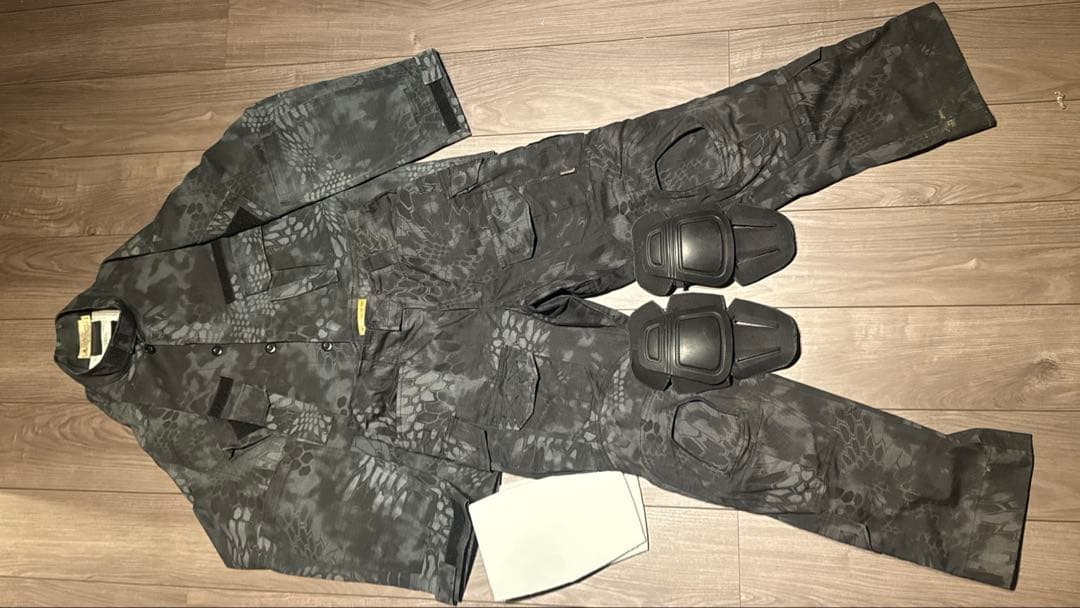 Kryptek タイフォン迷彩 セットアップ xl